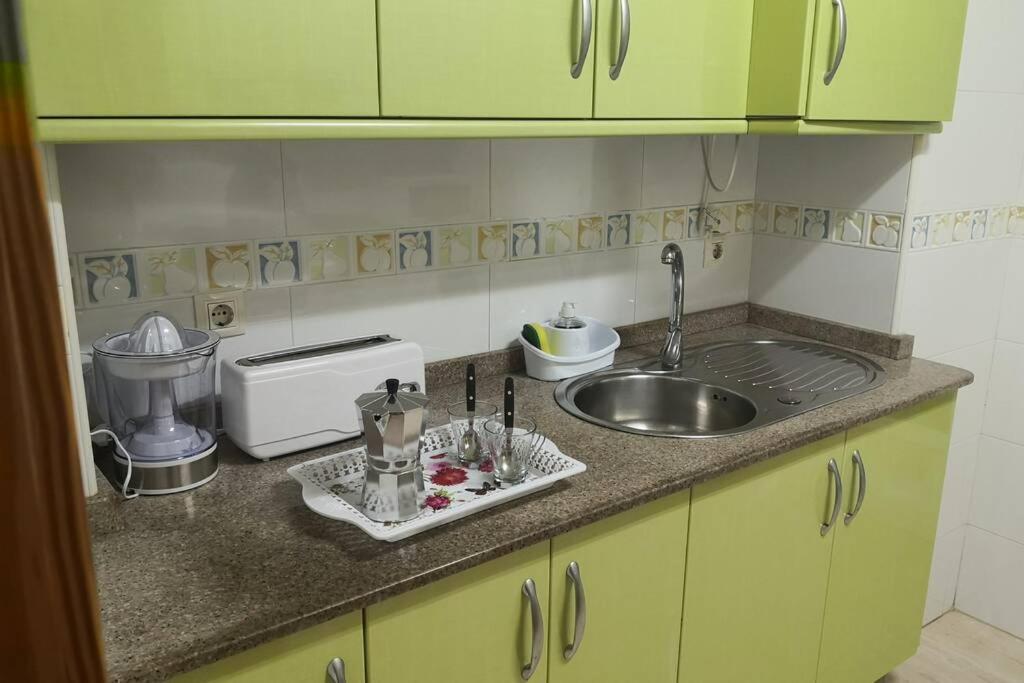 Centro Roquetas 5 Minutos De La Playa En Coche Garaje Solo Si Esta Disponible Apartment โรเกตัสเดมาร์ ภายนอก รูปภาพ